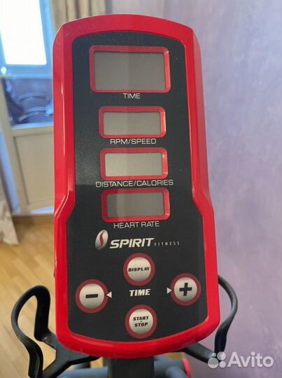 Эллиптический тренажер Spirit CG800