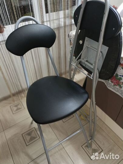 Барные стулья 4 штуки