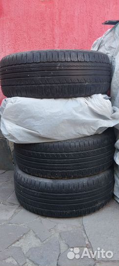 Nokian Tyres Hakka Sipe WR 235/55 R18