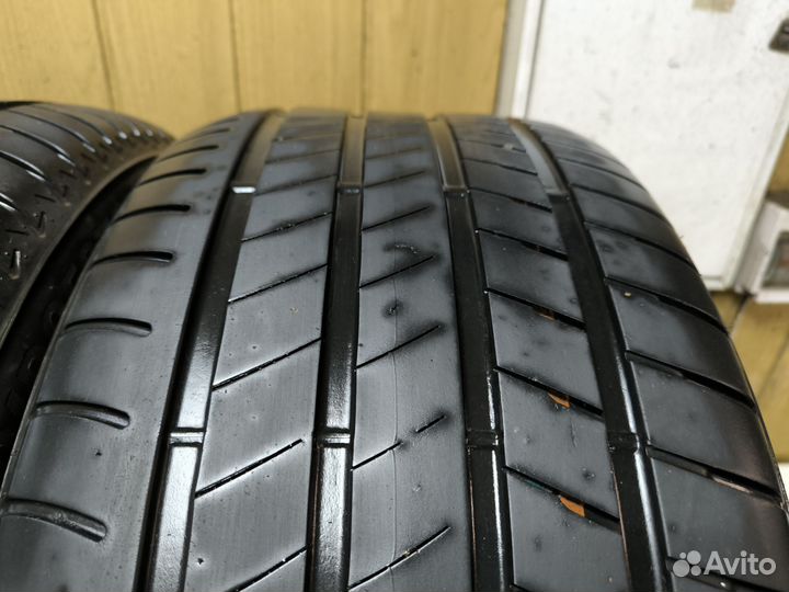 Bridgestone Alenza 001 275/45 R20 и 305/40 R20 110Y