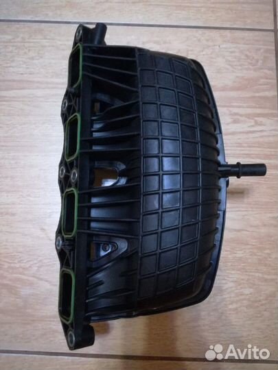 Коллектор впускной VW Audi Skoda