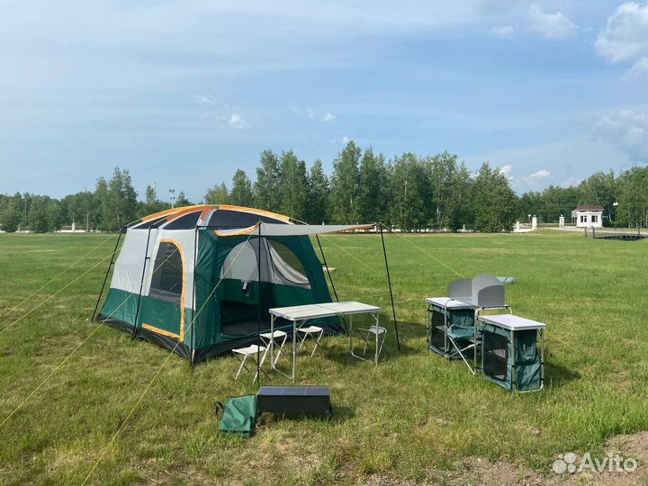 Палатка для кемпинга