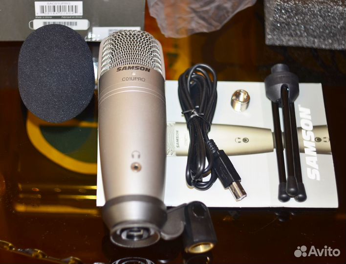 Микрофон студийный Samson C01U Pro