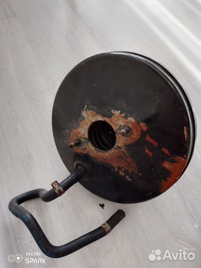 Вакуумный усилитель тормозов