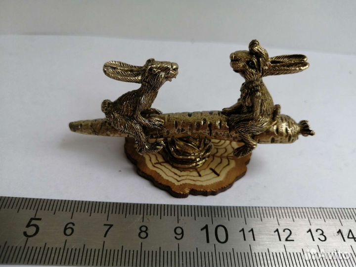 Кролики, совы, мыши и др животные на качелях