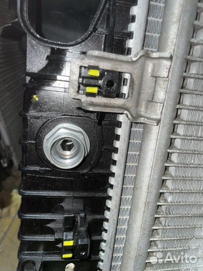 Радиаторы Mercedes w211 OM642