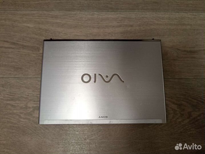 Ноутбук sony vaio i3