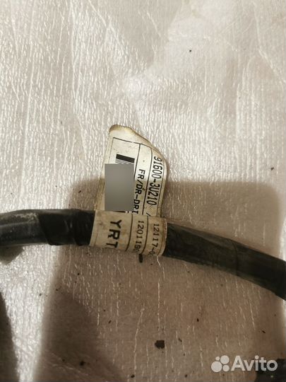 Проводка дверей Kia Sportage 3, SL