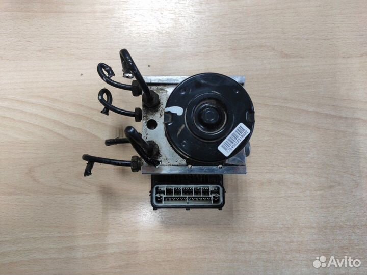 Блок ABS Chevrolet Cruze седан 1.6 2008-2015