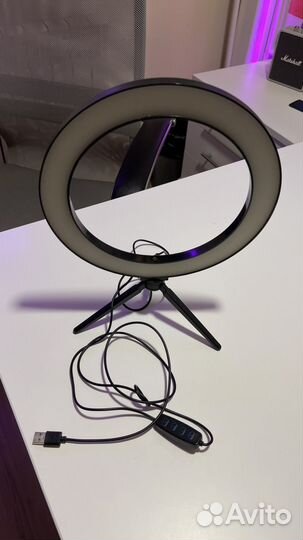 Кольцевая лампа со штативом бу