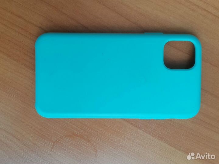 Чехол на iPhone 11