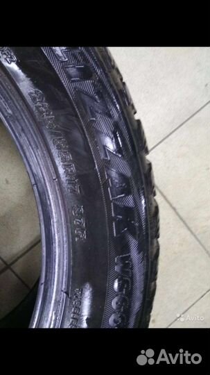 Bridgestone Blizzak VRX 225/55 R17