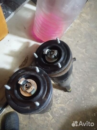 Задние пневмостлйки Lexus LS600