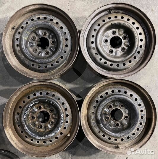 Железные диски на Chrystler Voyager R15 5x114.3