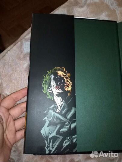 Комикс DC Джокер издание делюкс