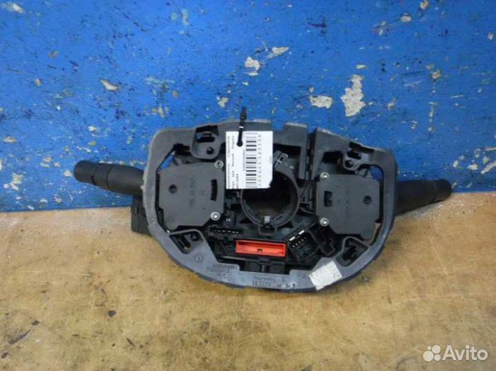 Переключатель подрулевой Renault Megane 2