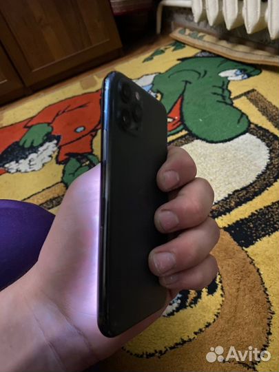 iPhone 11 Pro, 64 ГБ