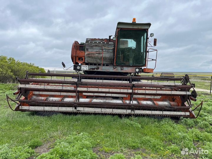 Комбайн Ростсельмаш Дон 1500, 1987