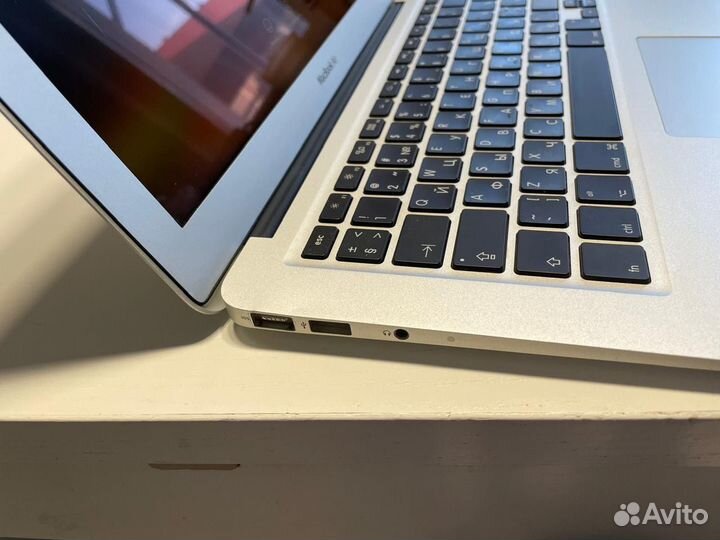 Apple MacBook Air 13 mid 2011