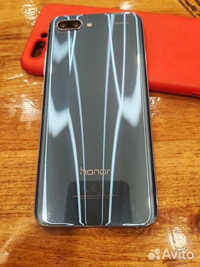 HONOR 10, 4/64 ГБ