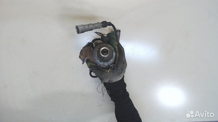 Распределитель зажигания Volkswagen Golf 2, 1990