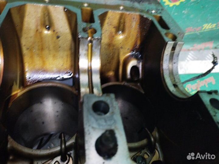 Блок цилиндров Volvo S60 седан 2.8