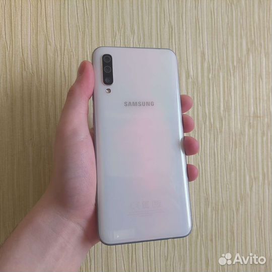 Samsung Galaxy A50 64/4Gb