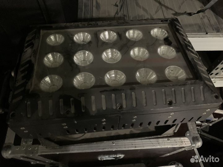 Светодидный всепогодный прожектор involight