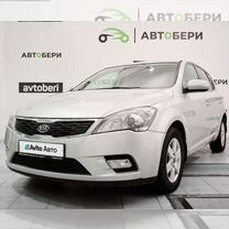 Kia Ceed 1.4 MT, 2010, 148 000 км, с пробегом, цена 757 000 руб.