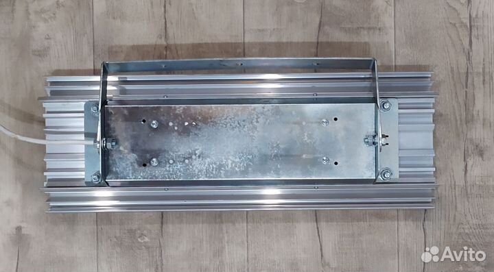 Прожектор светодиодный уличный с линзами (110Вт)