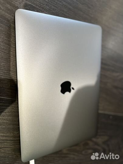 Apple MacBook Pro 13