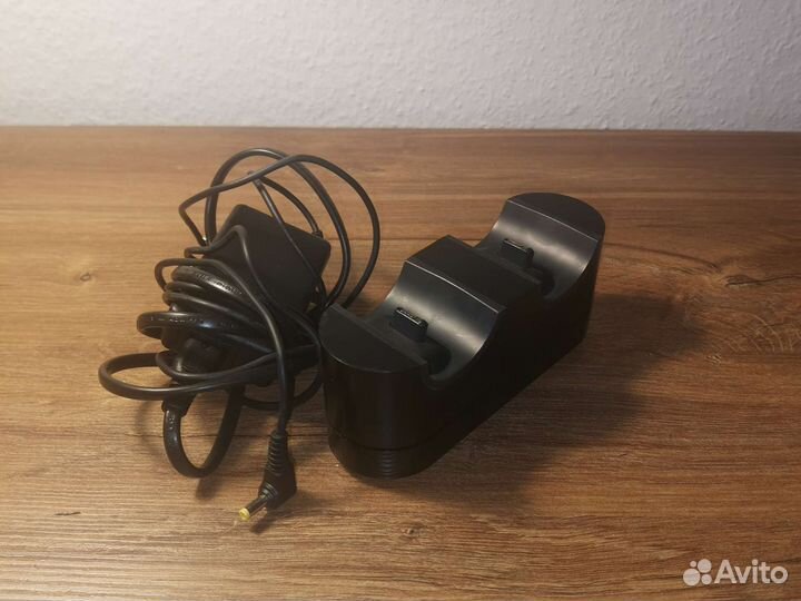 Зарядная станция PS4 Sony (CUH-ZDC1 Dualshock )