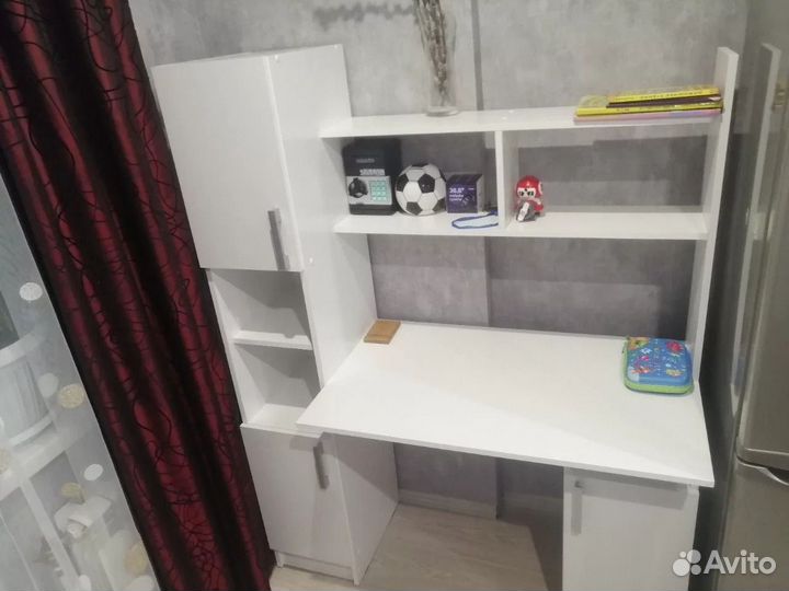 Компьтерный стол пкс-6 Белый