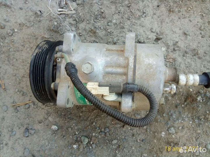 Компрессор кондиционера Iran Khodro Samand 2003