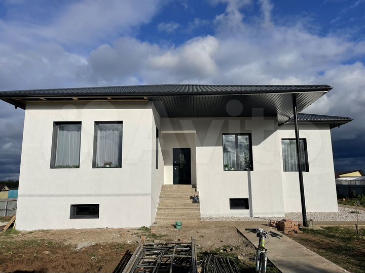 Дом 316,7 м² на участке 15 сот.