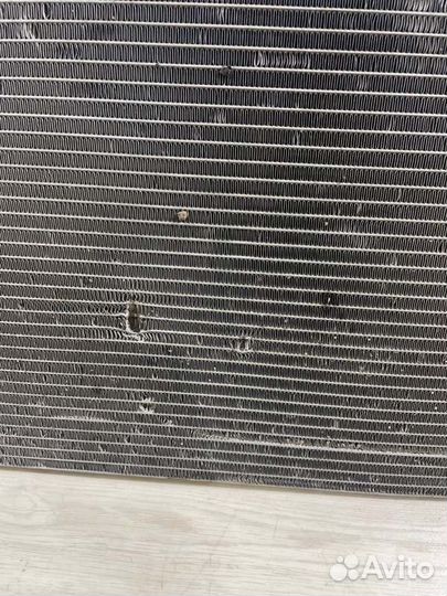 Радиатор кондиционера Renault Sandero 2013