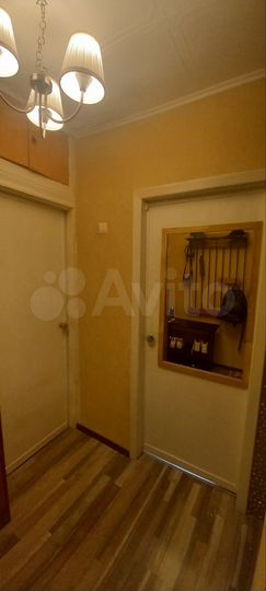 Комната 10 м² в 2-к., 3/5 эт.