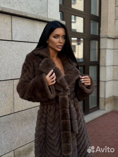 Шуба из экомеха женская