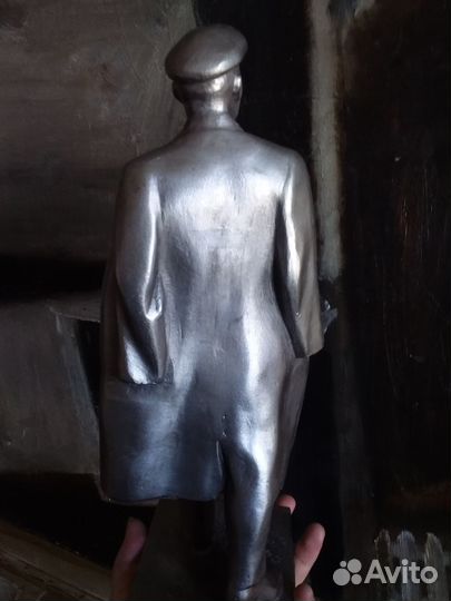 Скульптура динамичная, Бюст золотой ретро