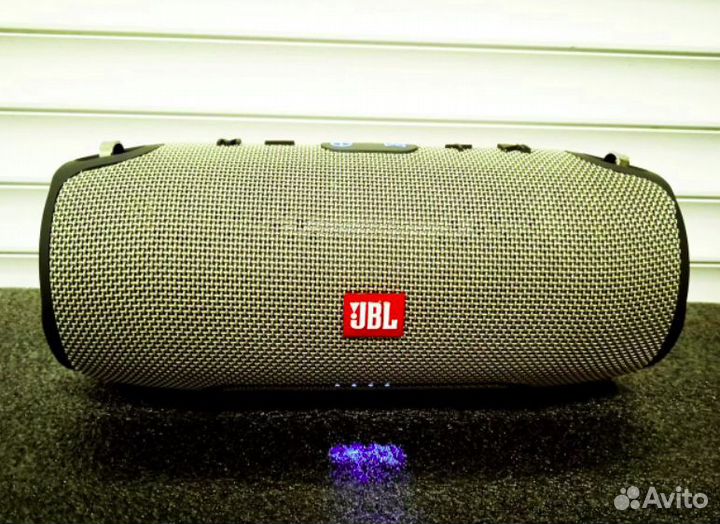 Колонка JBL