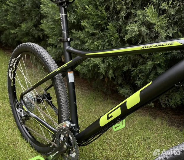 Велосипед gt avalanche sport (L)