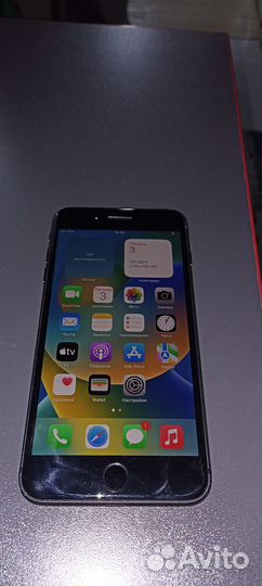 iPhone 8 Plus, 64 ГБ