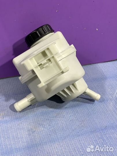 Бачок гидроусилителя гур Renault logan stepway 2