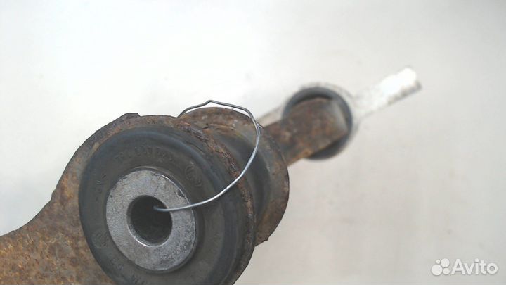 Рычаг подвески Volkswagen Caddy, 2005