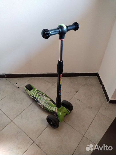 Детский самокат scooter