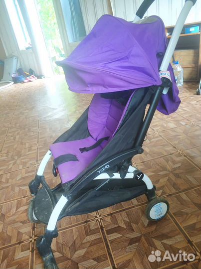 Прогулочная коляска yoya