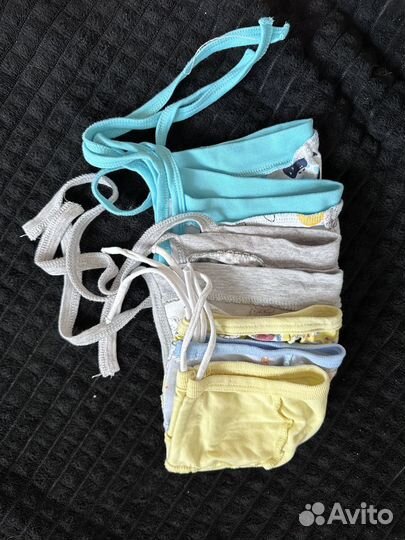 Чепчики и носки 0 - 6 мес