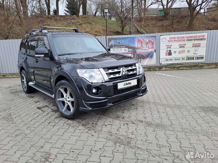 Mitsubishi Pajero 3.2 AT, 2007, 235 310 км