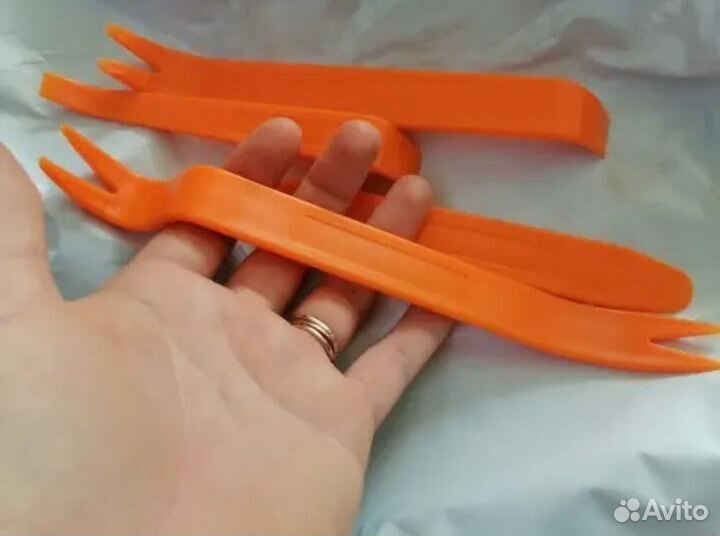 Набор для разборки панелей из пластика