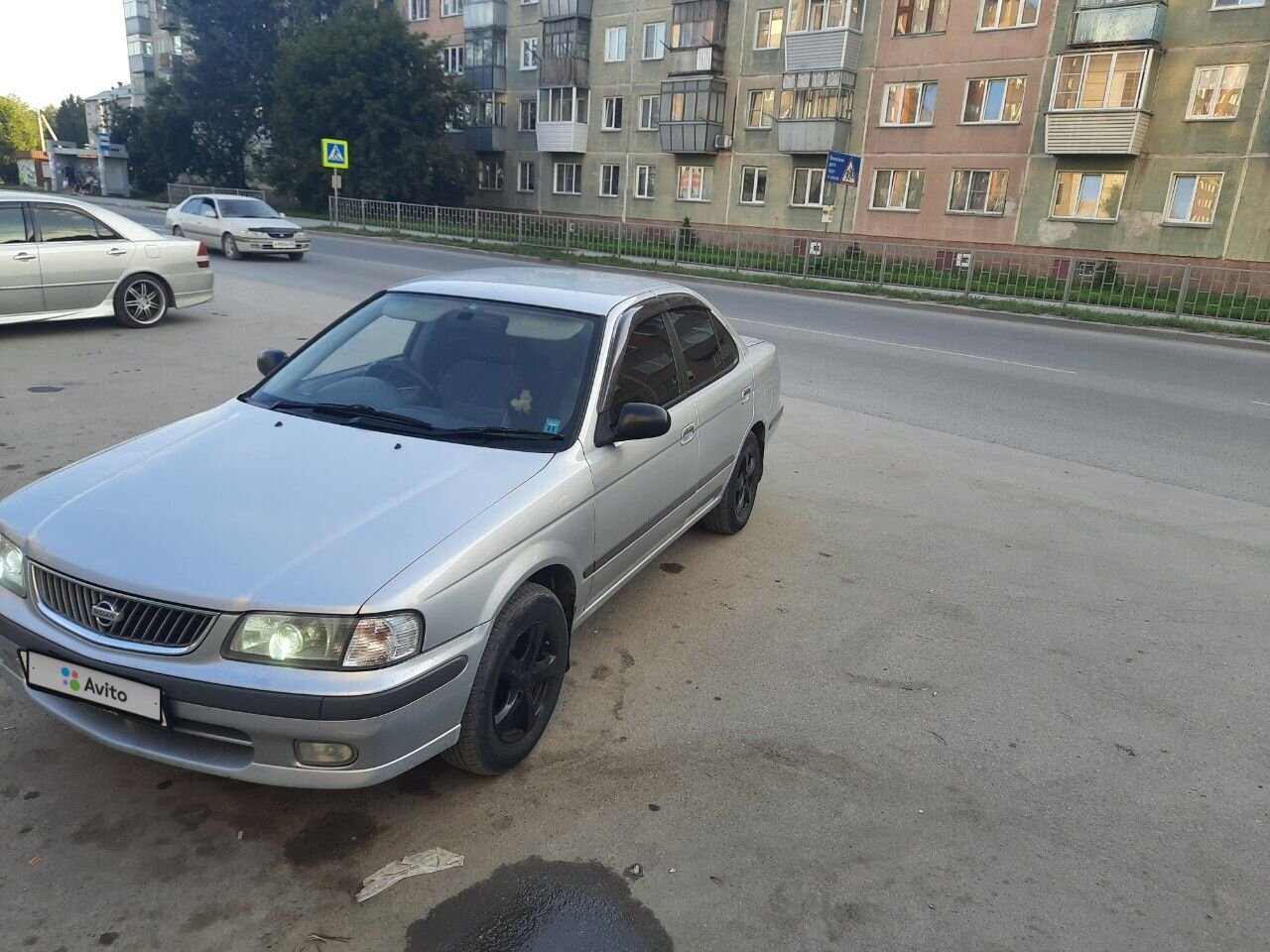 Nissan Sunny: фото владельца